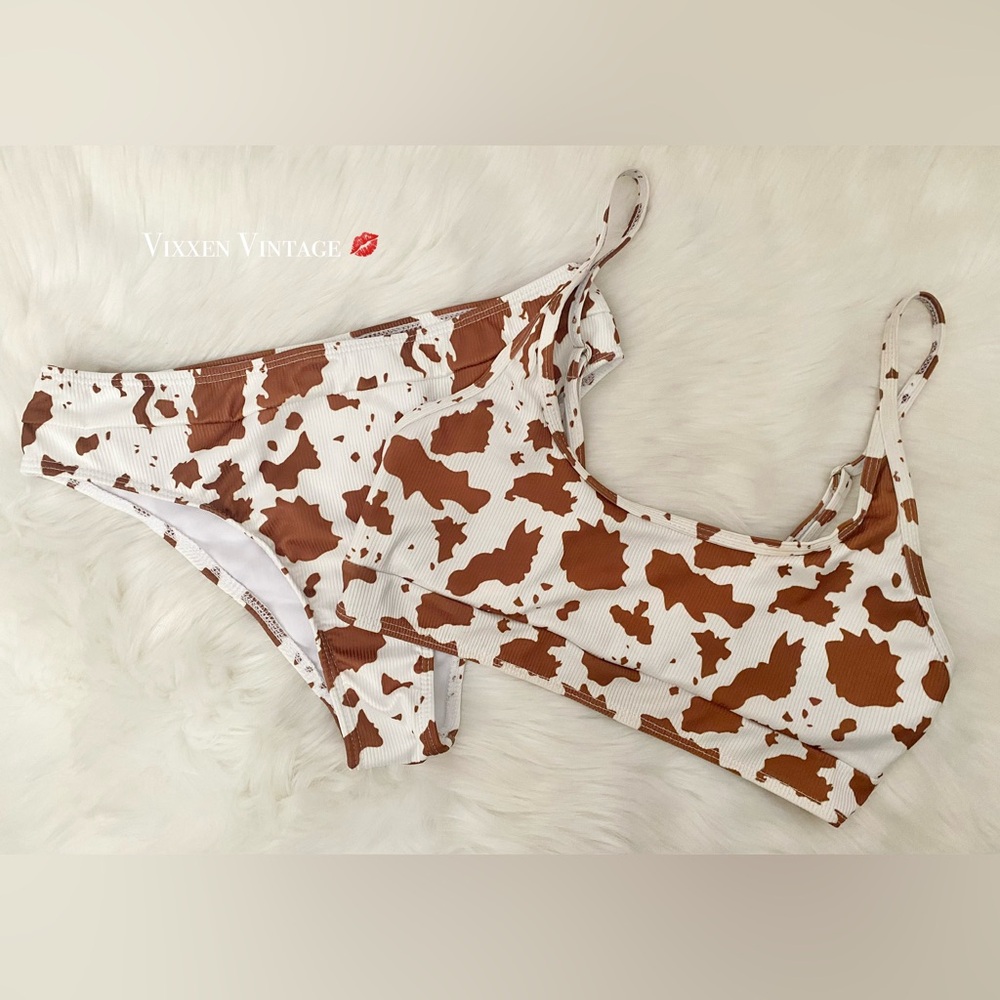 BROWN COW PRINT RIBBED 2-PIECE BIKINI SET - Picture 2 of 6